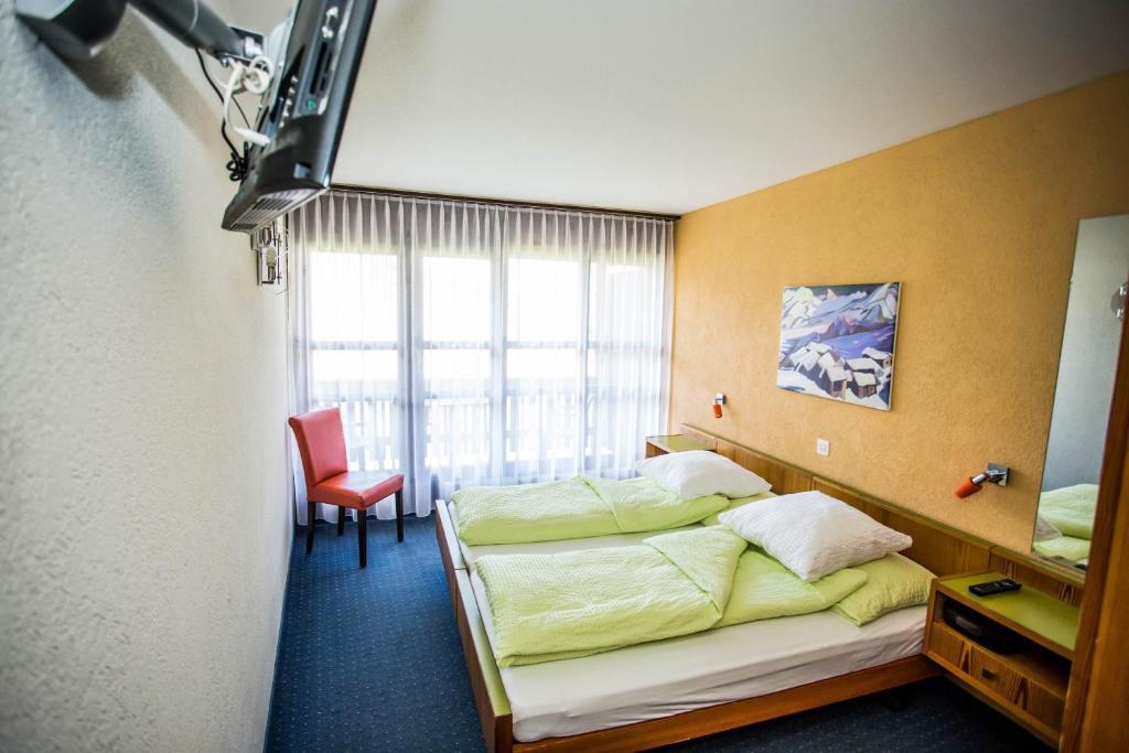 Hotel Derby Fiesch Exteriör bild