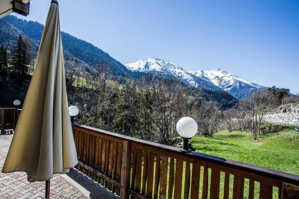 Hotel Derby Fiesch Rum bild
